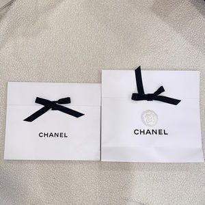 CHANEL GIFT BAGS SET